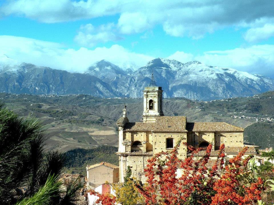 B&B "Za' Vittoria"#Lagodibomba Buitenkant foto