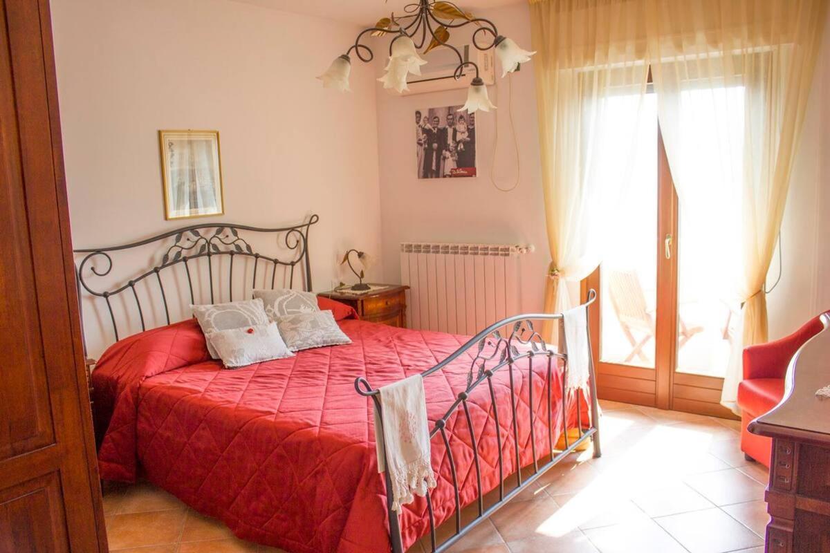 B&B "Za' Vittoria"#Lagodibomba Buitenkant foto